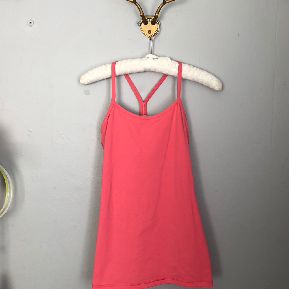 Pink lululemon tank!